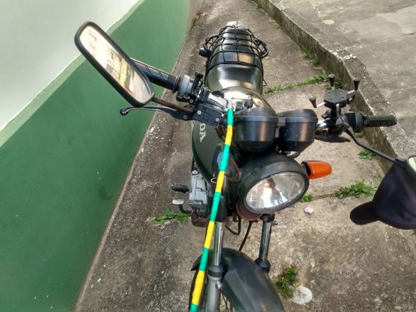 Motociclista é atingido por cavalo em Vila Velha por Divulgação | Redes sociais