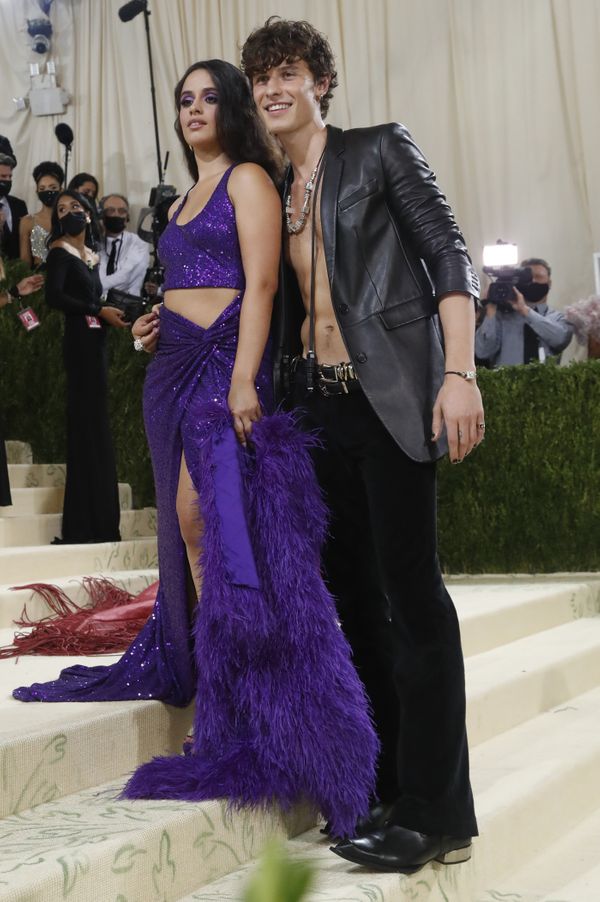 MET Gala 2021: o casal de cantores Camila Cabello e Shawn Mendes por Reuters/Folhapress