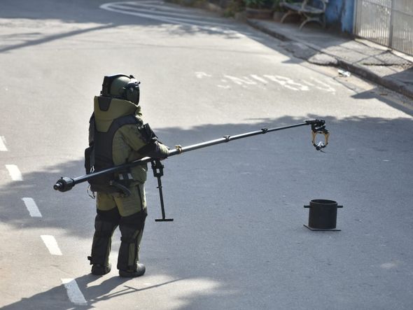 Sequência de imagens mostra momento da explosão de artefato em Andorinhas, em Vitória por Fernando Madeira
