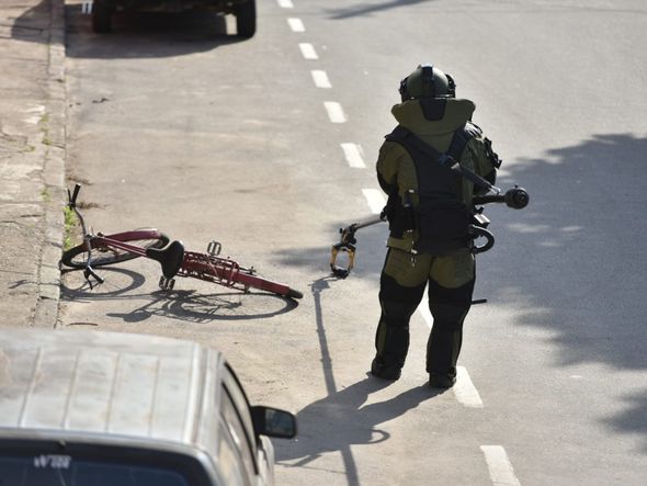 Sequência de imagens mostra momento da explosão de artefato em Andorinhas, em Vitória por Fernando Madeira