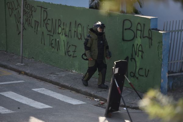 Sequência de imagens mostra momento da explosão de artefato em Andorinhas, em Vitória por Fernando Madeira