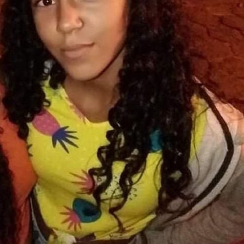 Ana Silvia Santos Pereira foi vista pela última vez nesta terça-feira (14) saindo da escola, no bairro Jardim Carapina, com uma colega de sala