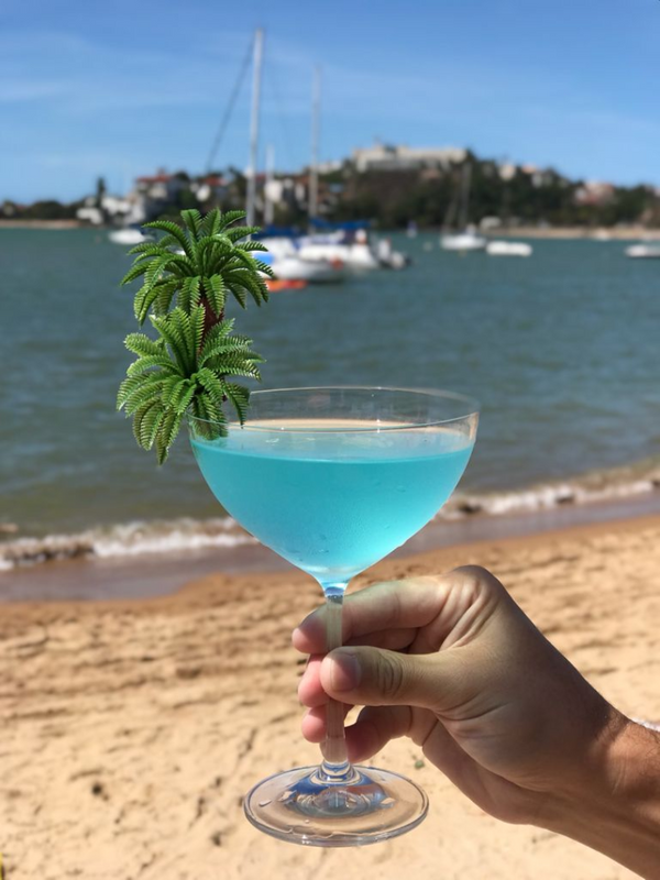 Drinque Fervedouro do Babado Bar, na Praia da Guarderia, em Vitória