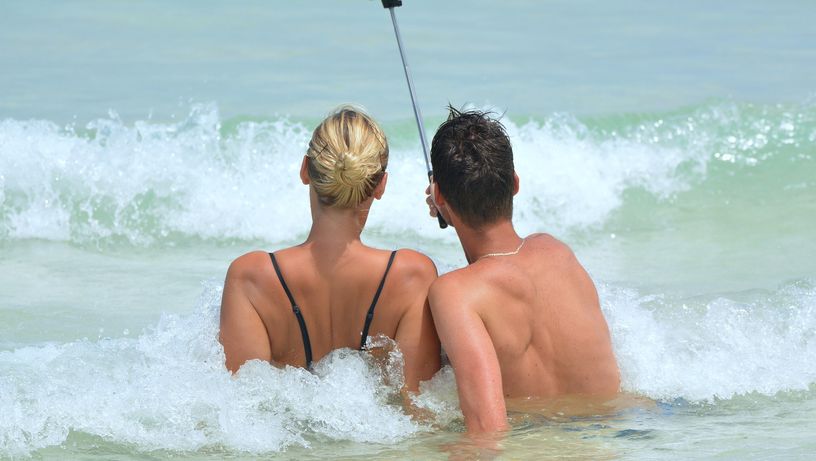 Foto; fotografia, selfie, redes sociais; celular; internet