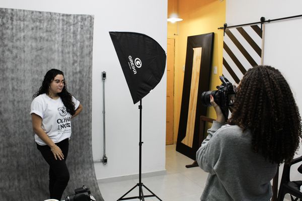 Olhai por Nós, projeto ensina fotografia nos Morros do Centro de Vitória por Reprodução Olhai por Nós