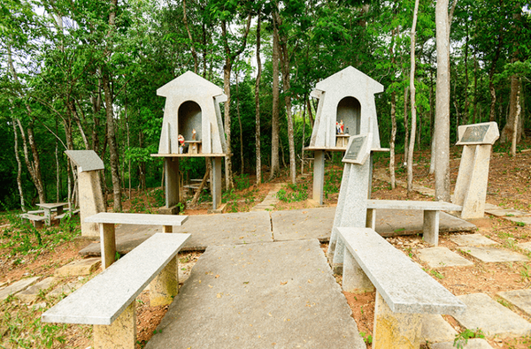 Santuário de Aracuí, em Castelo, Sul do ES por Montanhas capixabas