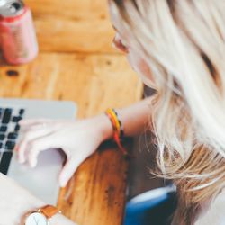 São nove opções para se qualificar; interessados podem se inscrever pela internet ou na unidade da instituição em Cachoeiro de Itapemirim