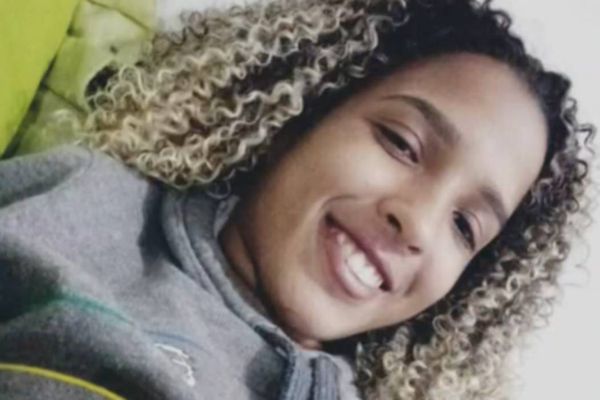 Kamila Rodrigues Pião, 19 anos, foi morta com um tiro na cabeça