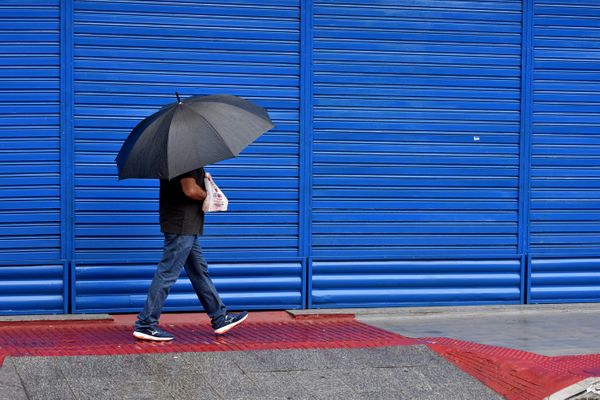Primavera começa com chuva, vento e frio na Capital 