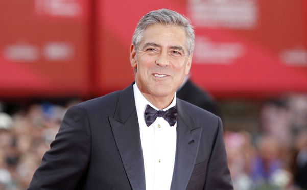 O ator George Clooney no tapete vermelho do Festival Internacional de Veneza