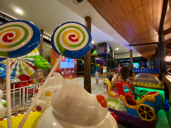 Parquinho/espaço kids/playground do restaurante Bacana, em Vila Velha