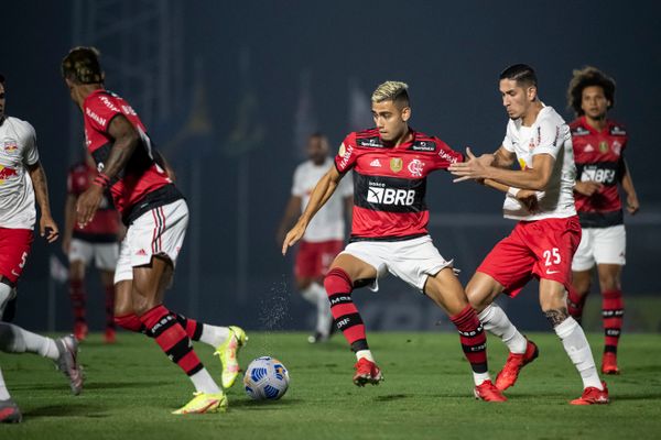 Bragantino e Flamengo empataram em 1 a 1 pela 24ª rodada do Brasileirão