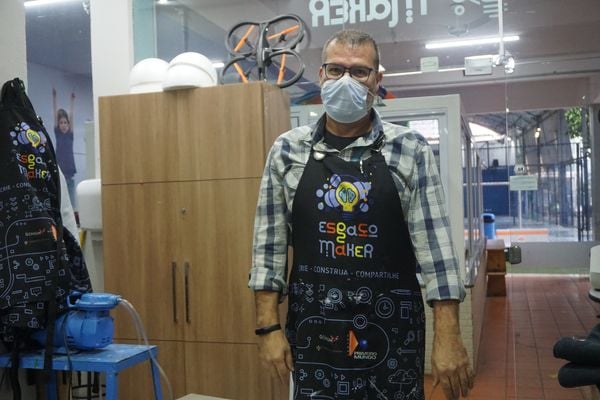 No Espaço Maker o aluno é estimulado a explorar, testar hipóteses, inventar, construir, dar novos significados, desenvolver trabalho colaborativo e coletivo.