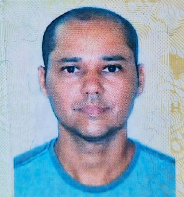 Marcelo Vieira, de 43 anos, morreu após ser atingido por caminhão na Serra