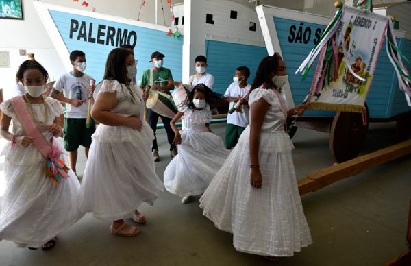 Banda de congo mirim São Benedito, Serra, ES por Ricardo Medeiros