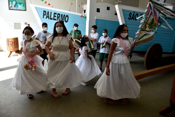 Banda de congo mirim São Benedito, Serra, ES por Ricardo Medeiros