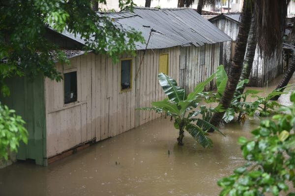Ruas do bairro Nova América, Vila Velha por Carlos Alberto Silva 