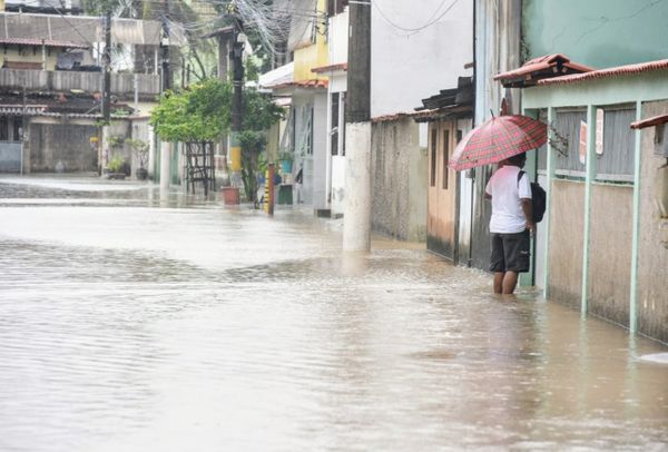Ruas do bairro Nova América, Vila Velha por Carlos Alberto Silva 