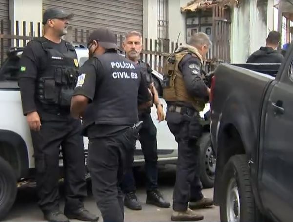 Polícia Civil faz operação em bairros de Vitória
