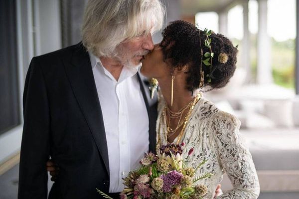 Roger Waters, ex-vocalista da banda Pink Floyd, casou com Kamilah Chavis