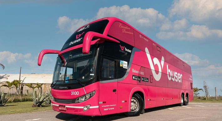 A chegada da Buser em Minas Gerais vem incomodando as empresas de transporte de ônibus que já operam há mais tempo no estado. O aplicativo atende 126 das 853 cidades do estado