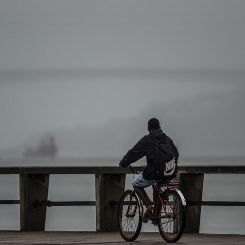 As 78 cidades do Estado ficam em risco até as 10h de domingo (28). Pode chover até 100 mm/dia no período. Há ainda alerta de ventos costeiros no Litoral Sul