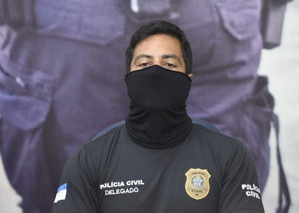 Polícia