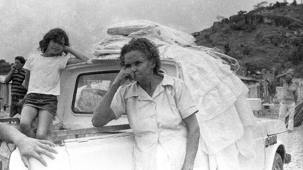 Data: 19/10/1991 - ES - Vitória - Visita do Papa João Paulo II ao Bairro São Pedro por Edson Chagas/Arquivo A Gazeta
