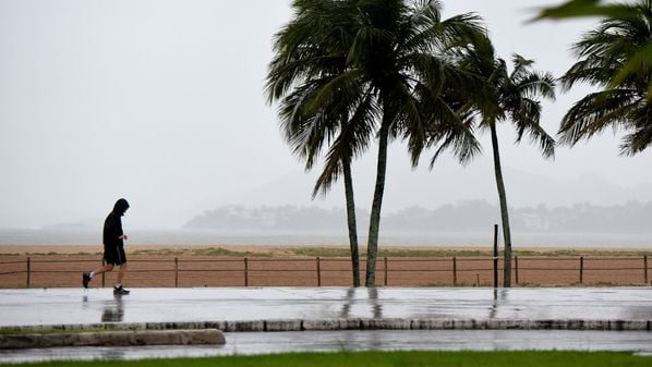 A semana que encerra o ano de 2024 deve começar e acabar com chuva em território capixaba; maior preocupação está na região Norte do Estado