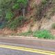 Imagem - Queda de barreira interdita parte da BR 482, em Guaçuí