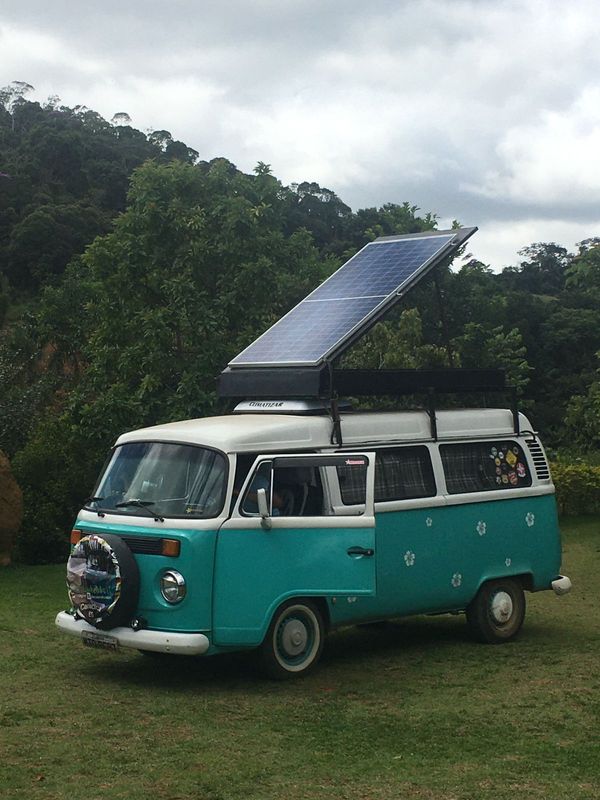 Kombi com painél solar