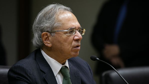 O ministro da Economia também afirmou que "o Brasil foi o país que caiu menos, voltou mais rápido e está crescendo mais do que a média de todos os outros países"