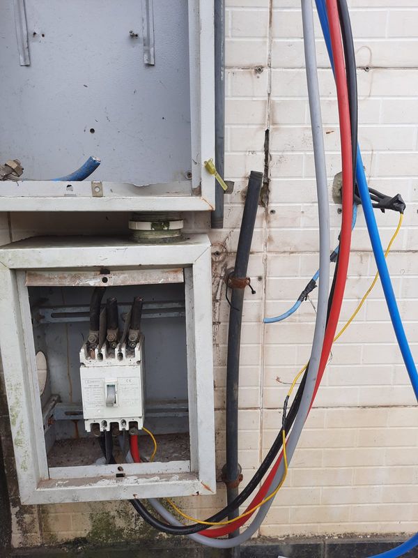 A empresa, que fica em Rio Marinho, bairro de Vila Velha, foi furtada três vezes em um intervalo de dez dias por Arquivo Pessoal