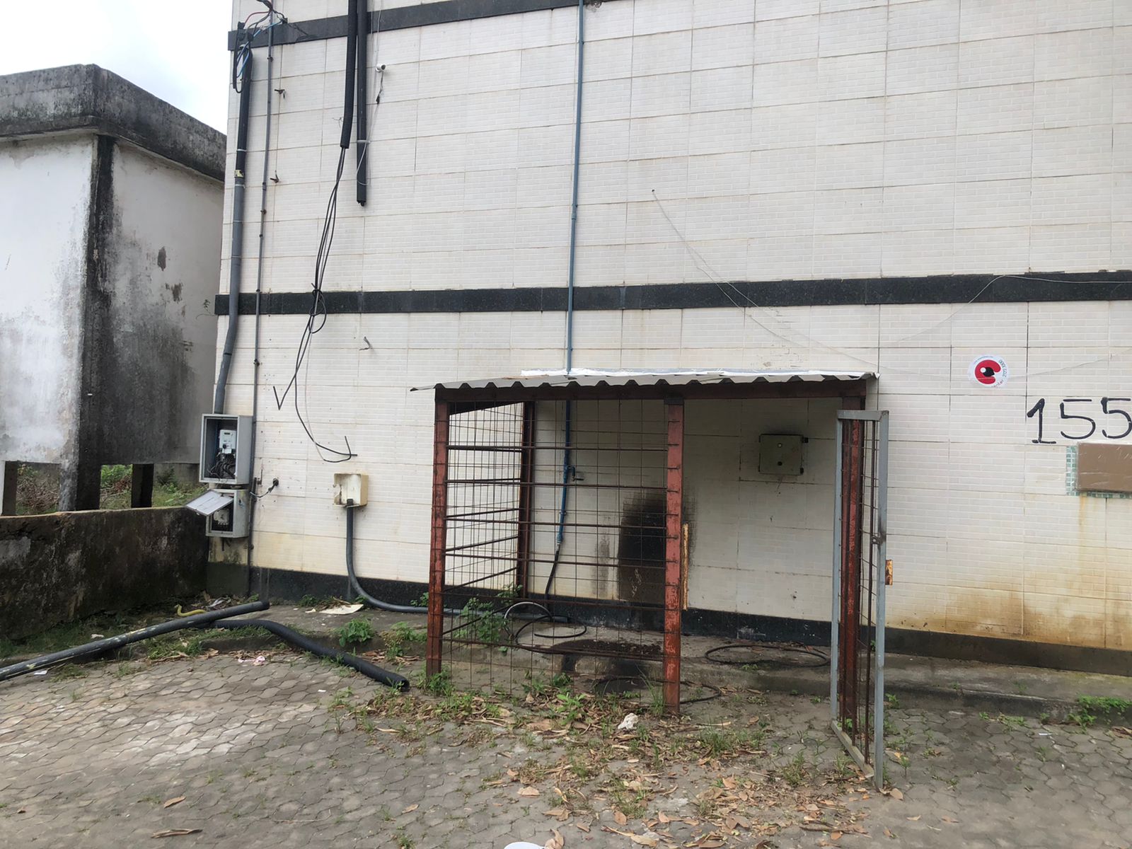 A empresa, que fica em Rio Marinho, bairro de Vila Velha, foi furtada três vezes em um intervalo de dez dias