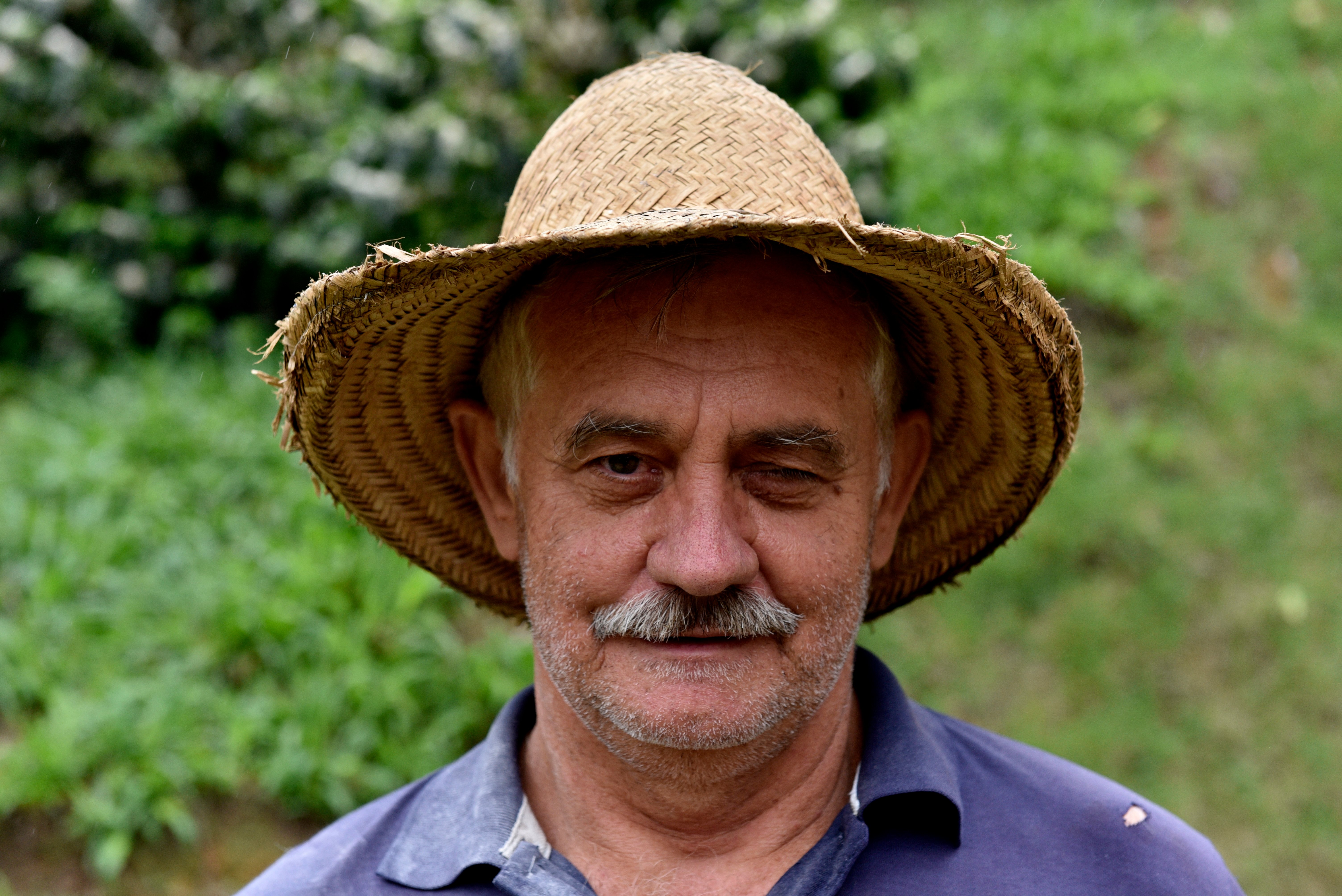 Adriano Wruck, agricultor do Distrito de Paraju, Domingos Martins, E.S