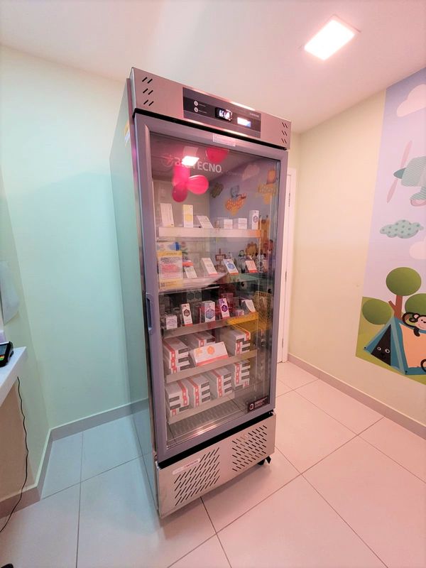 O MALDI–TOF Biotyper System é capaz de identificar 3.159 bactérias, além de leveduras e fungos, em menos de 24 horas.  por Camilla Baptistin