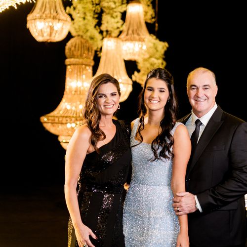 FOTOS: Gabriela Guasti celebra 15 anos em Vitória