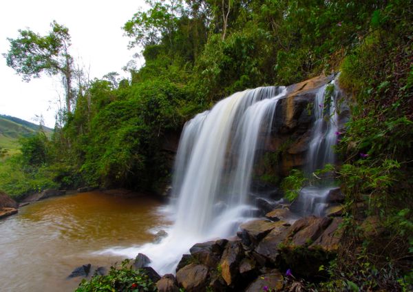 Cachoeira da Vovó Lucia, Matilde, Alfredo Chaves por Fernando Madeira