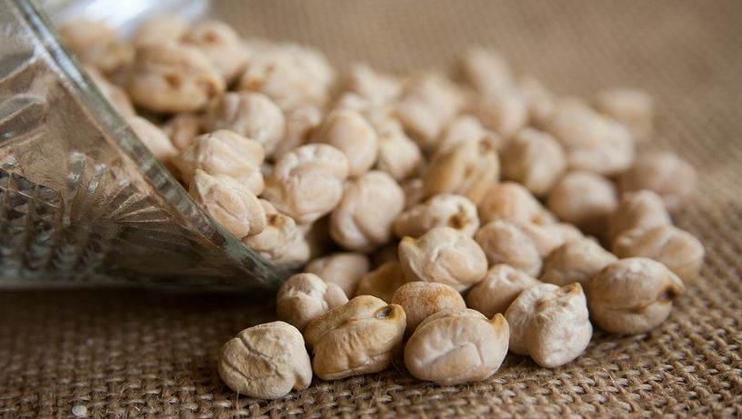 Arroz; grão de bico; farinha; alimento; alimentação