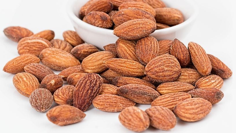Arroz; grão de bico; farinha; alimento; alimentação