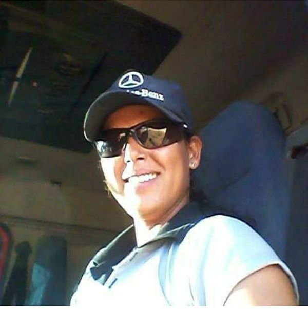 Loidis Ewald Gomes, de 38 anos, foi morta a facadas e arremessada a 10 metros de altura na Serra