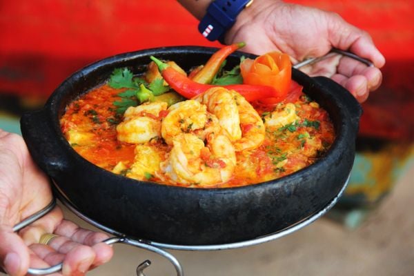 Moqueca de cação com camarão VM do Espaço Maresia's, em Manguinhos