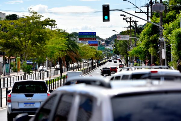 Semáforos na Avenida Vitória