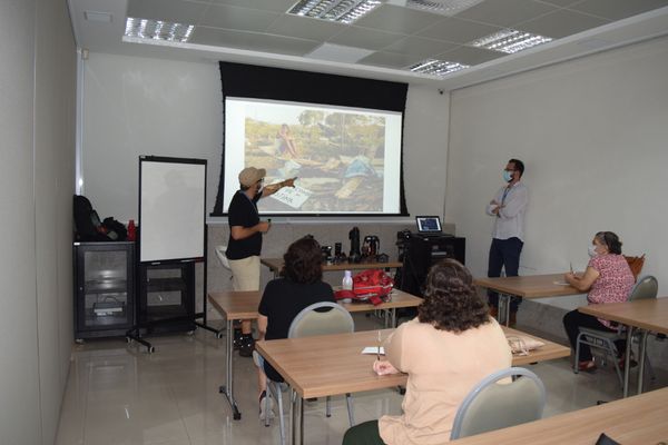Apresentação da  equipe de A Gazeta durante encontro fotográfico com assinantes por A Gazeta