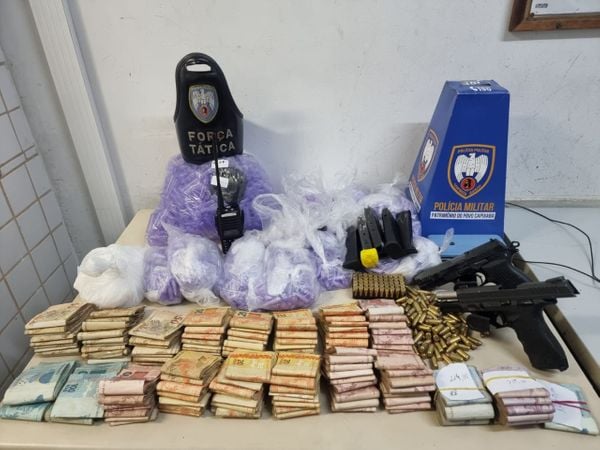 Armas, drogas e R$ 38 mil em dinheiro foram apreendidos com Paulo Ricardo