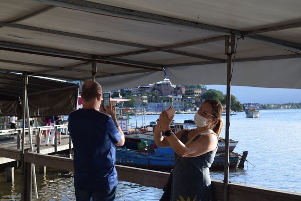 Participantes do encontro fotográfico de A Gazeta capturam imagens na Ilha das Caieiras, em Vitória por A Gazeta