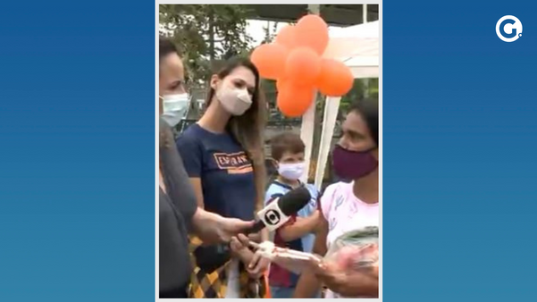 A repórter Gabriela Ribeti, da TV Gazeta, acabou sendo pega de surpresa enquanto realizava uma cobertura ao vivo no bairro Itararé, em Vitória. Assista ao vídeo