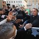 Imagem - Equipe que escoltava Bolsonaro agride jornalistas em passeio com tumulto na Itália