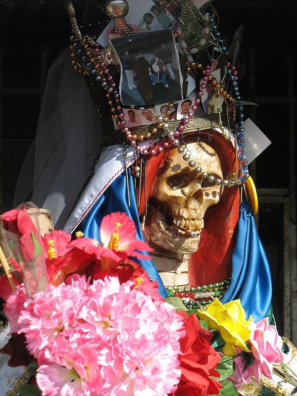 La Flaca, a Santa Muerte: mesmo banida pela Igreja Católica, santa continua cultuada pelo povo mexicano