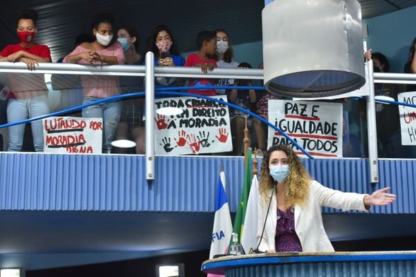 Moradores de ocupação fazem protesto na Câmara de Vitória por Fernando Madeira
